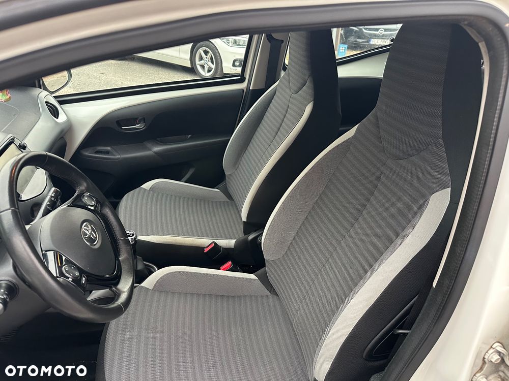 Toyota Aygo - 16