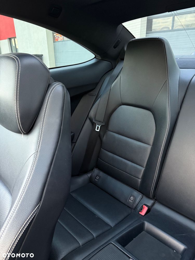 Mercedes-Benz Klasa C 250 (BlueEFFICIENCY) 7G-TRONIC - 15