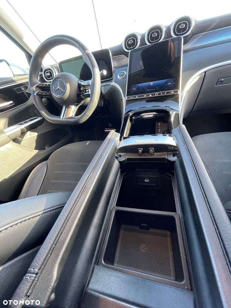 Mercedes-Benz GLC 220 d mHEV 4-Matic AMG Line - 23