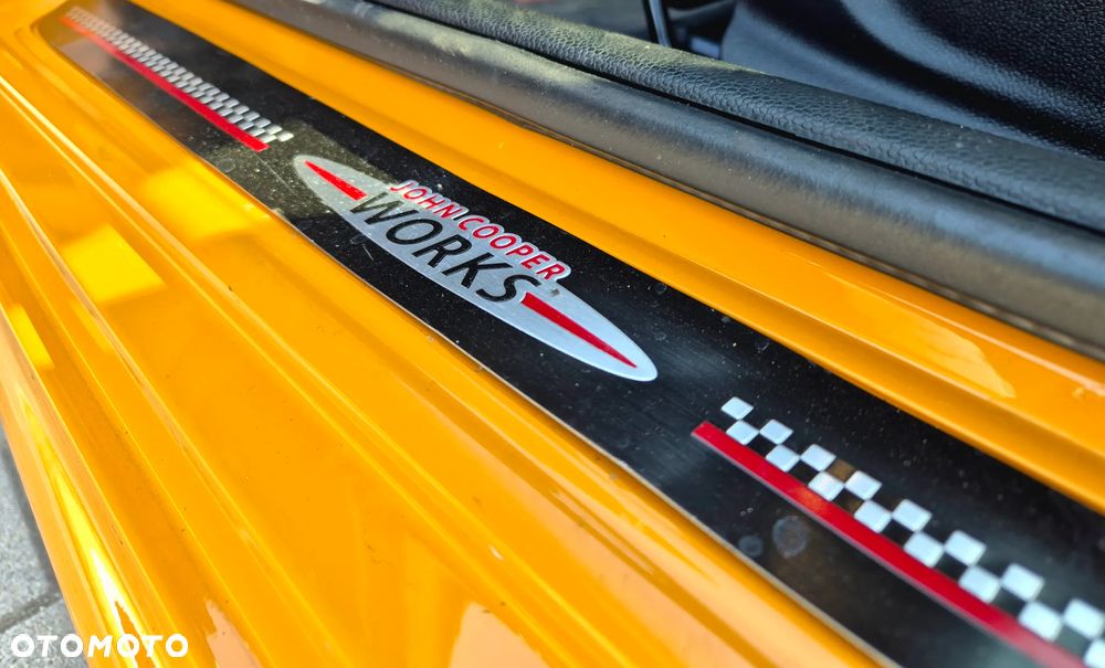 MINI John Cooper Works Standard - 24