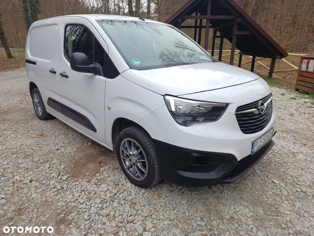 Opel Combo 1.5 CDTI Essentia S&S - 1