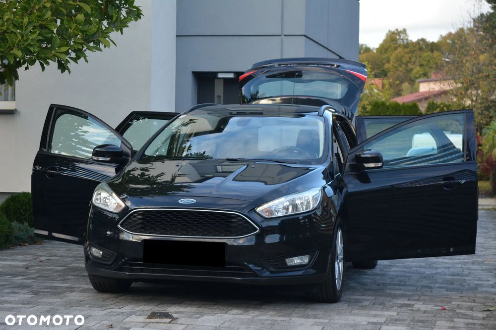 Ford Focus 1.0 EcoBoost Titanium - 28