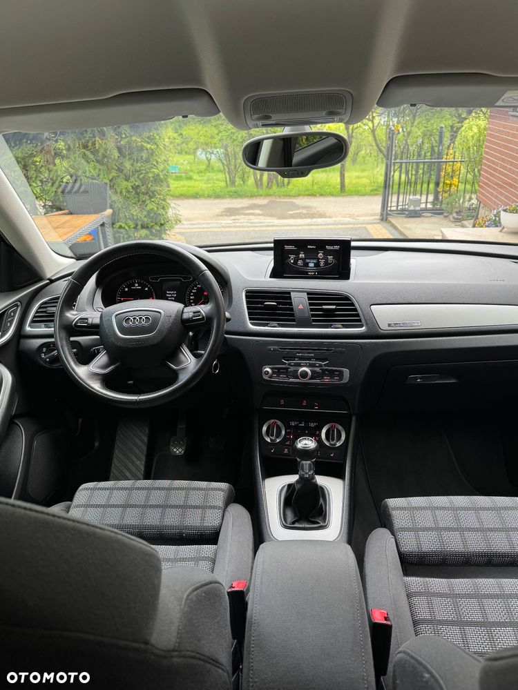 Audi Q3 2.0 TDI Quattro Edycja Specjalna - 29