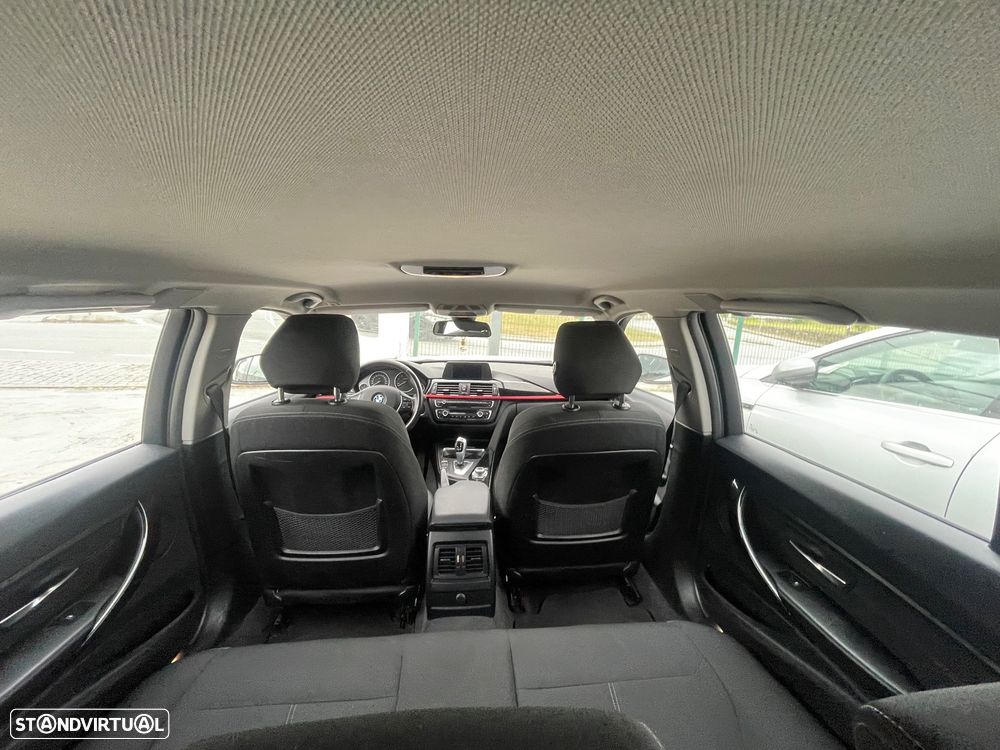 BMW 318 d Aut. Sport Line - 15