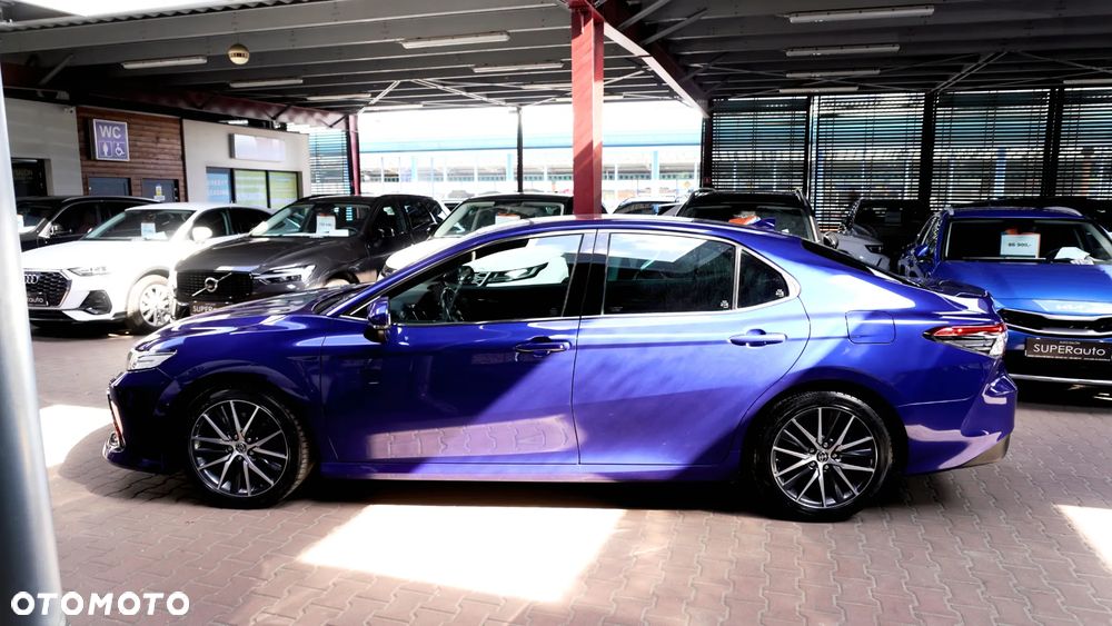 Toyota Camry 2.5 Hybrid Executive CVT - 8