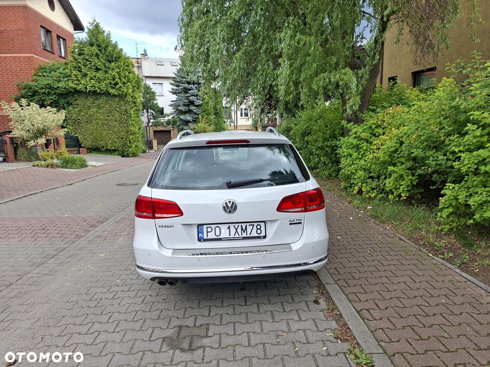 Volkswagen Passat 2.0 TDI Comfortline - 5