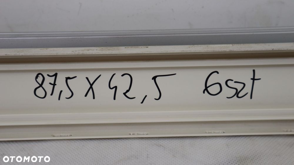 KAMPER PRZYCZEPA KEMPINGOWA MOSKITIERA ROLETA OKNA 87,5 CM X 42,5 CM - 5