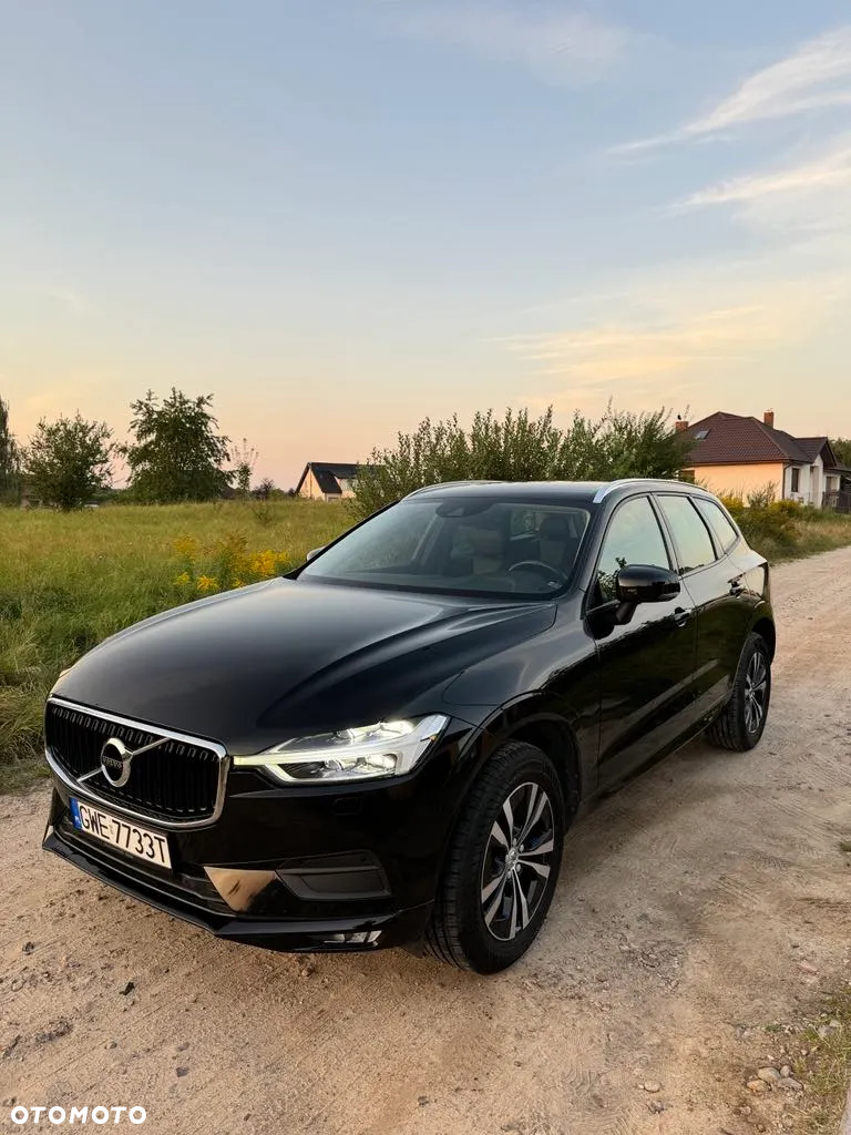 Volvo XC 60 D4 AWD Momentum - 11