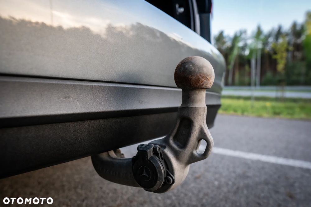 Mercedes-Benz Klasa C 200 d 9G-TRONIC - 34