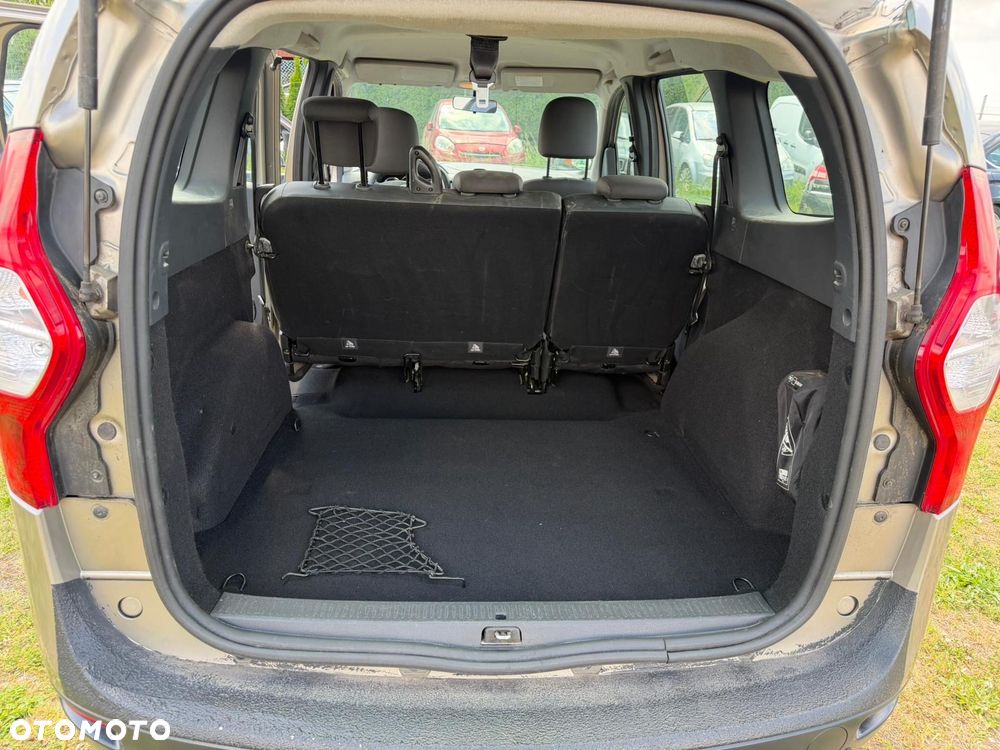 Dacia Lodgy dCi 110 Laureate - 12