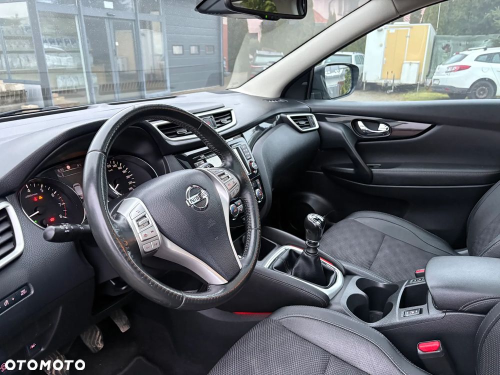 Nissan Qashqai 1.2 DIG-T TEKNA+ - 5