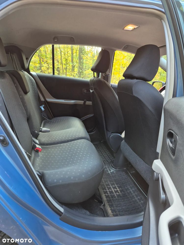 Toyota Yaris - 13