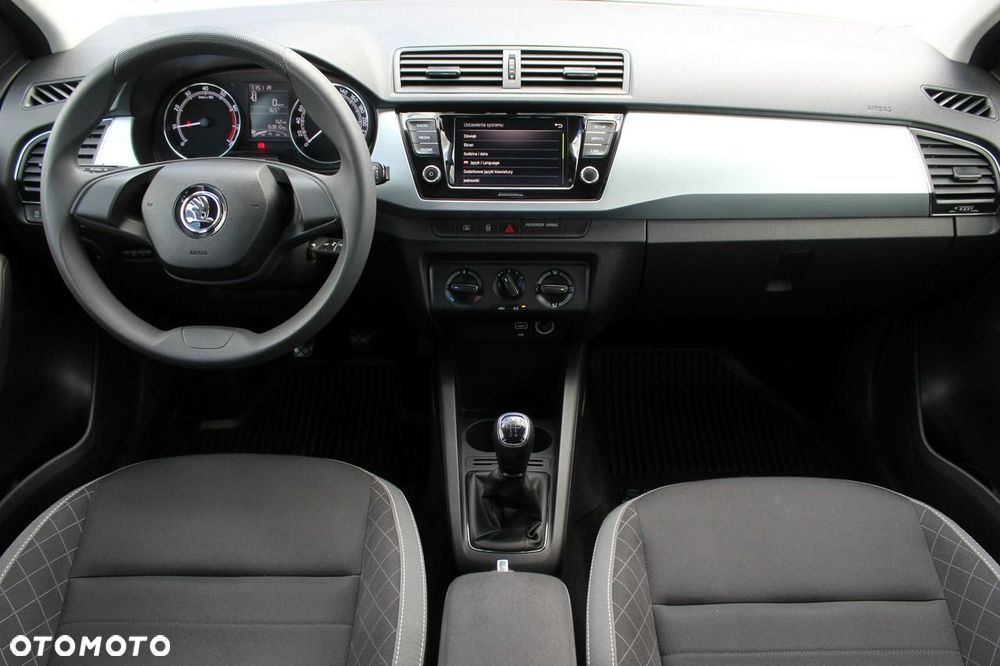 Skoda Fabia 1.0 TSI Ambition - 11