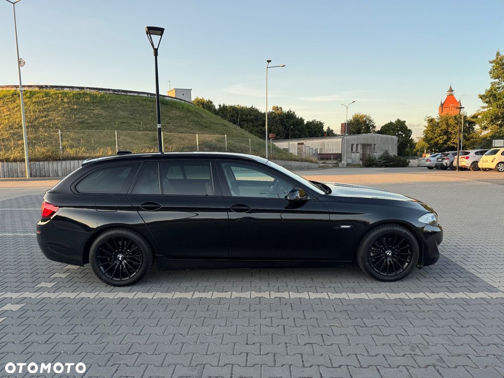 BMW Seria 5 520d - 3