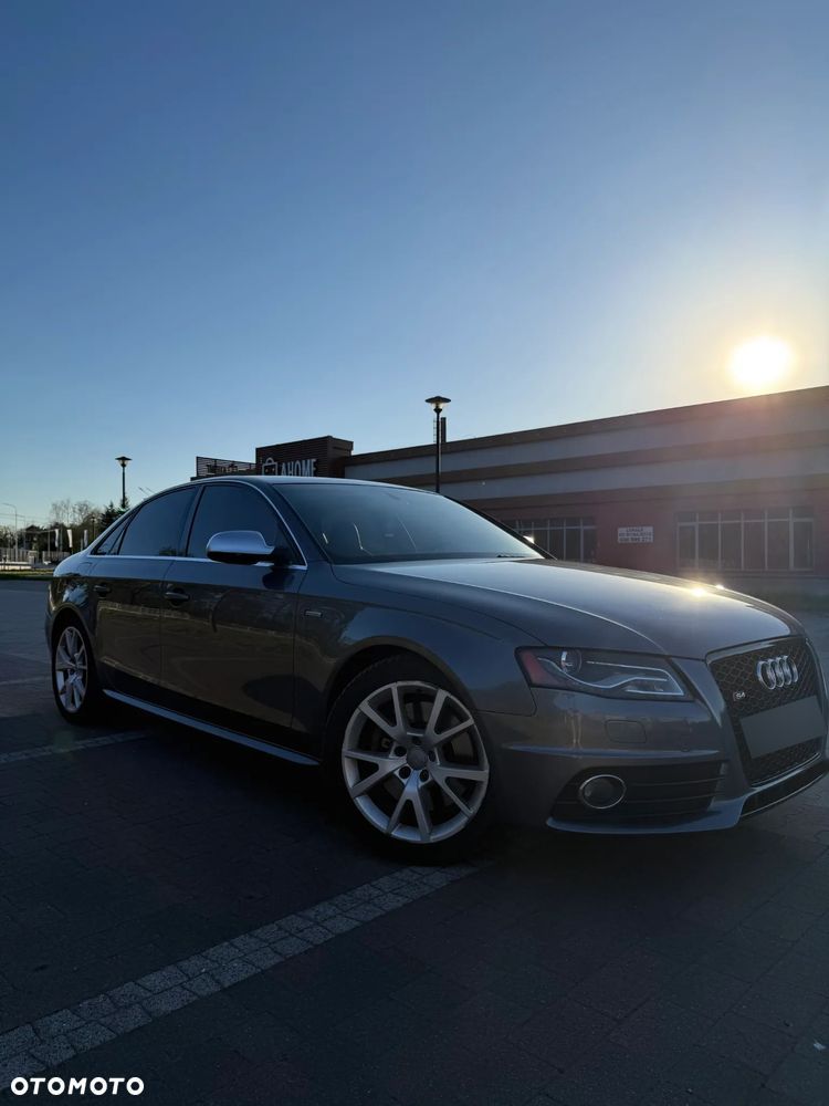 Audi S4 Limousine - 13