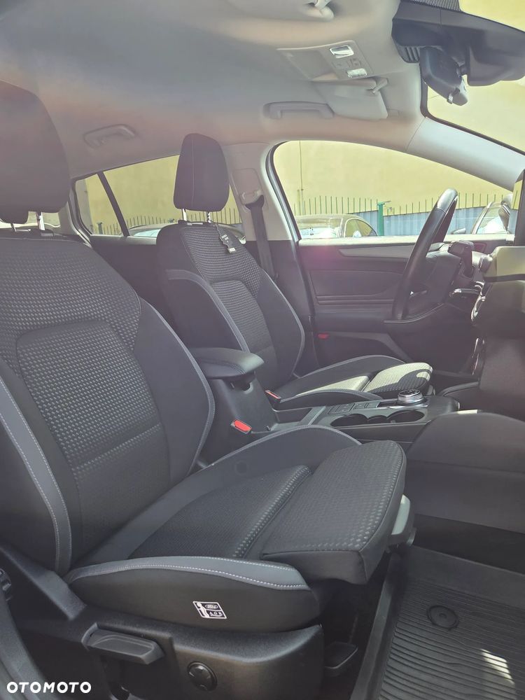 Ford Focus 1.5 EcoBlue SCR Connected - 14