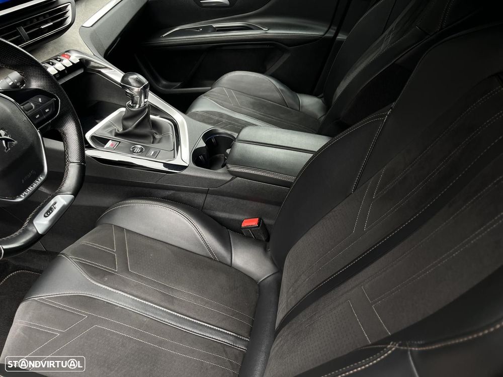 Peugeot 5008 1.5 BlueHDi GT - 41