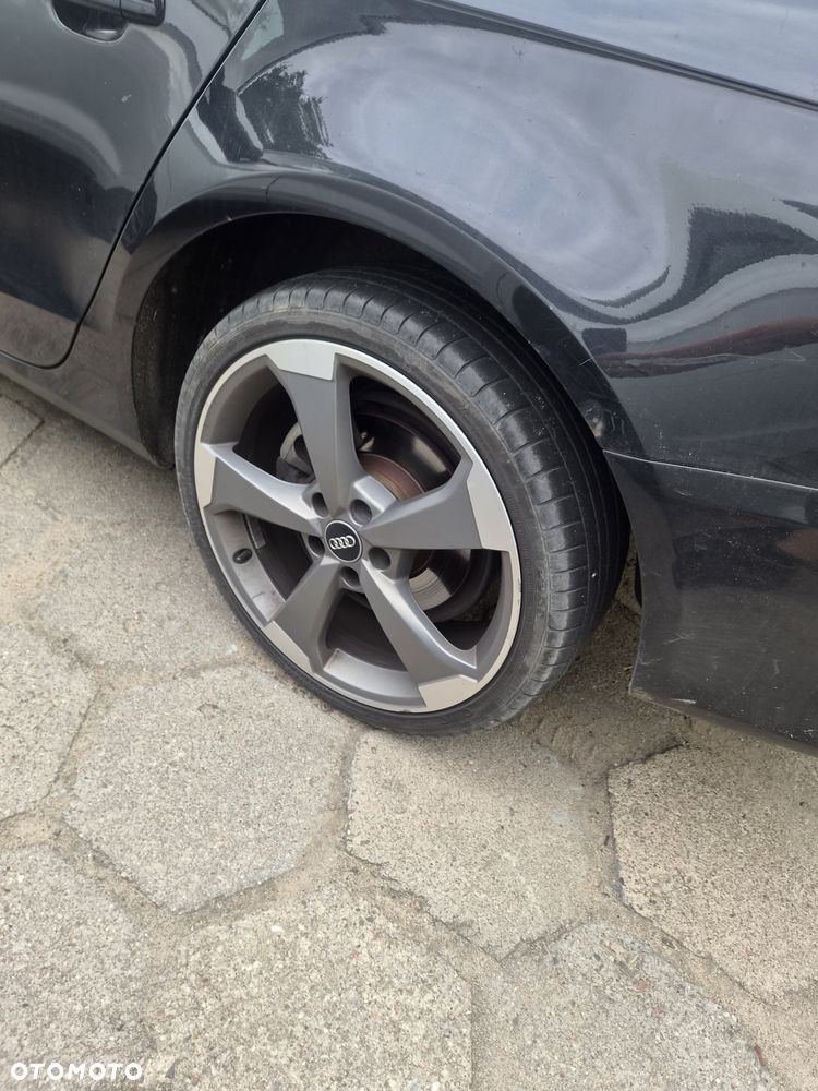Audi A4 Avant 2.0 TDI - 2