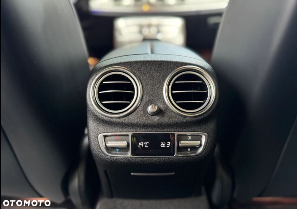 Mercedes-Benz Klasa E 43 AMG 4-Matic - 15