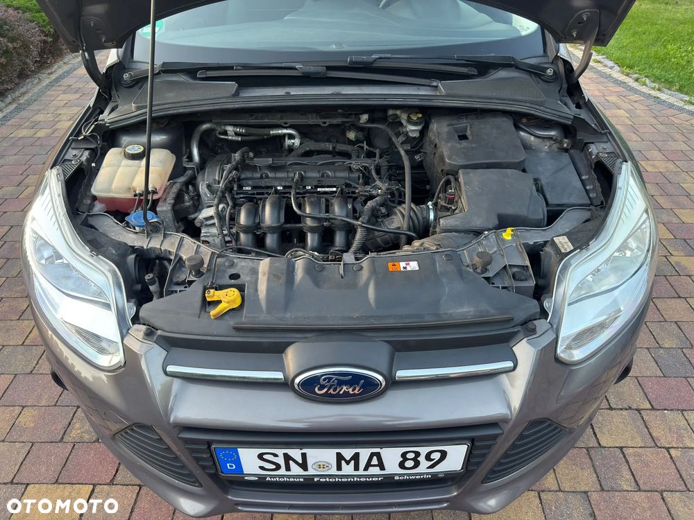 Ford Focus 1.6 TI-VCT Champions Edition - 10