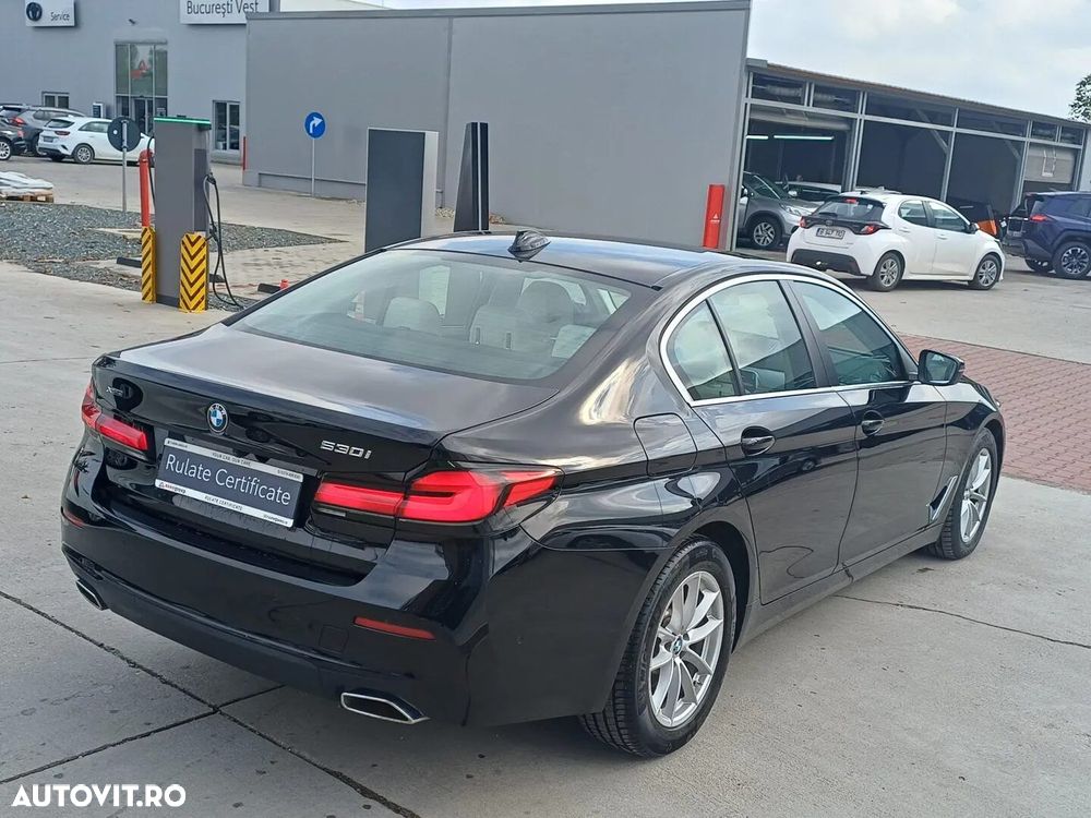 BMW 5 Series 2023 photo 4