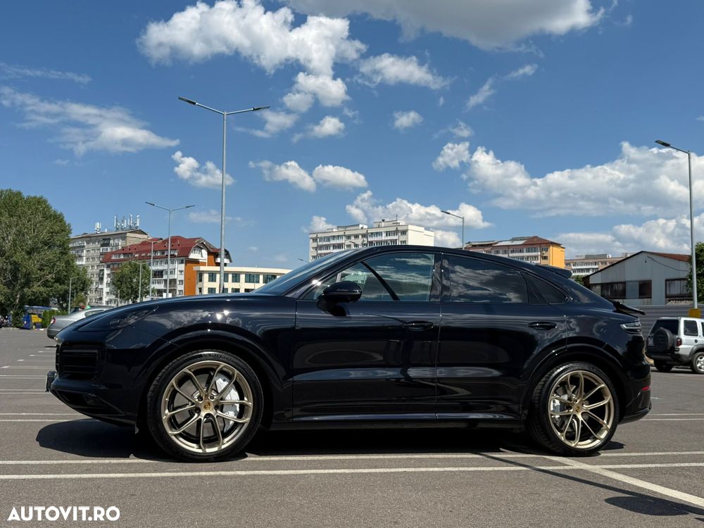 Porsche Cayenne Coupe - 10