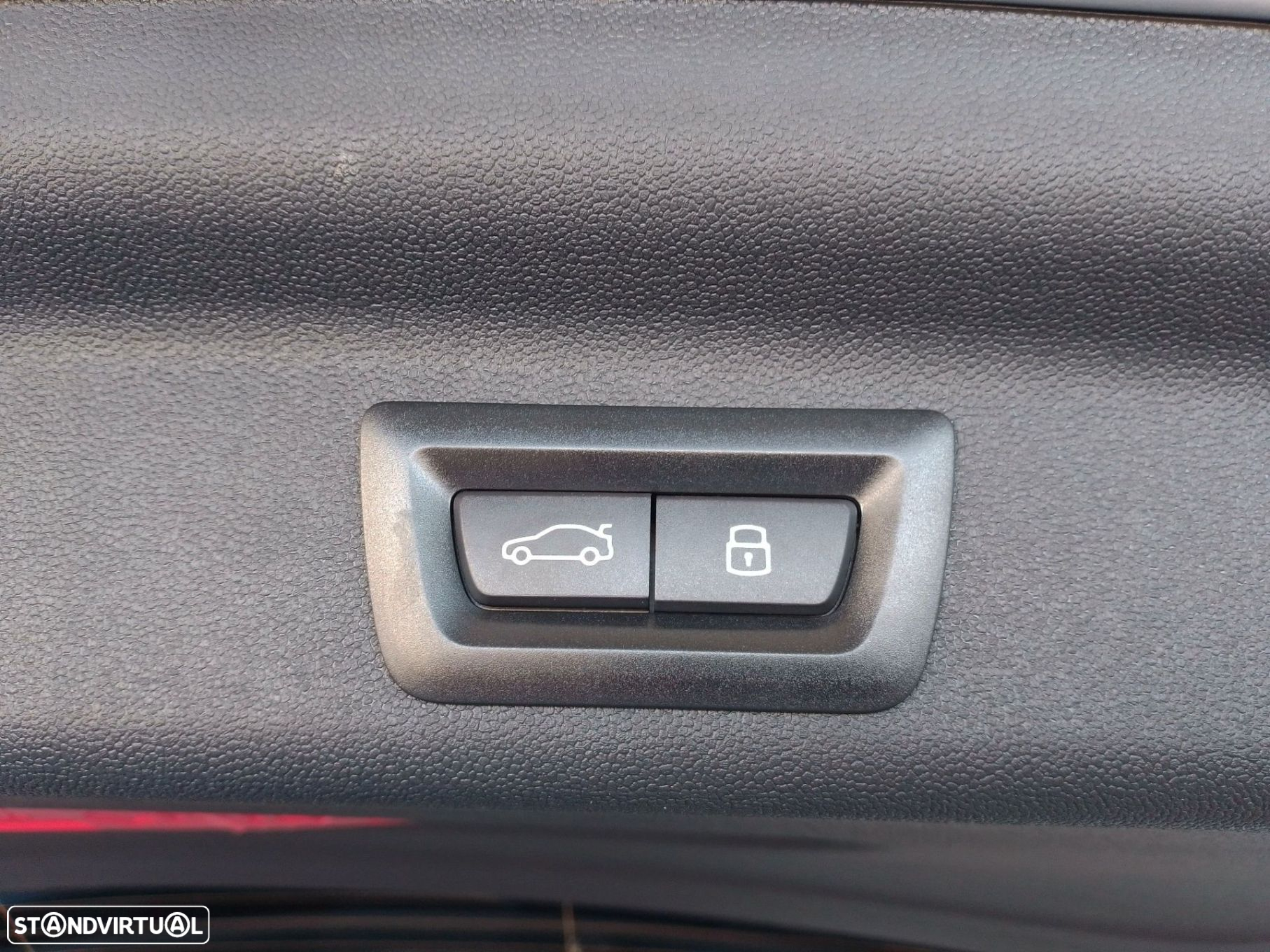 MINI Countryman D Favoured M - 24