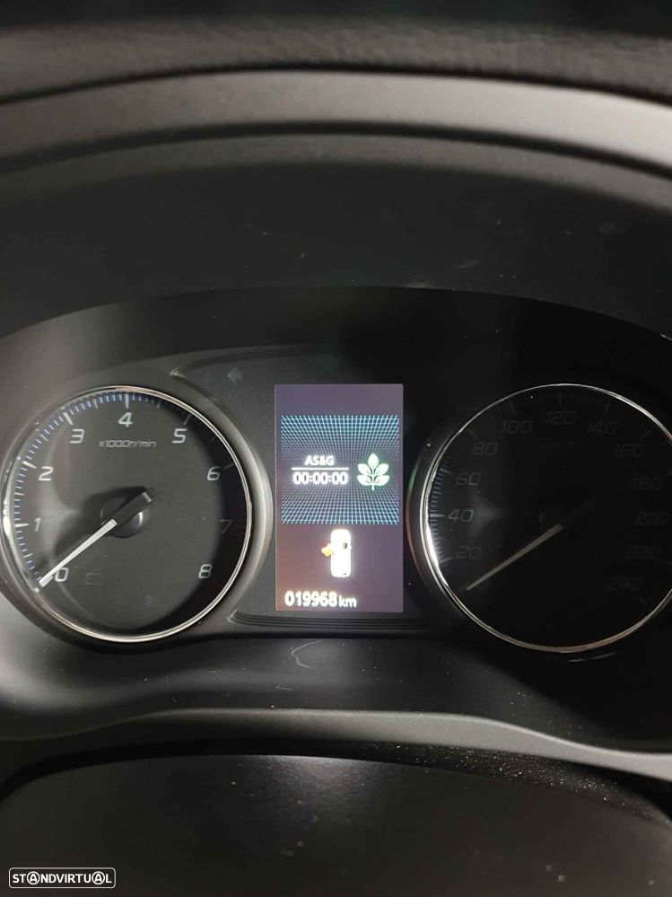 Mitsubishi Outlander 2.0 Kaiteki CVT - 6