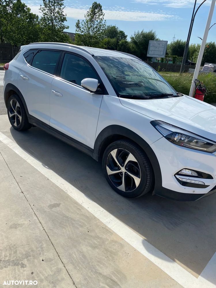 Hyundai Tucson - 3