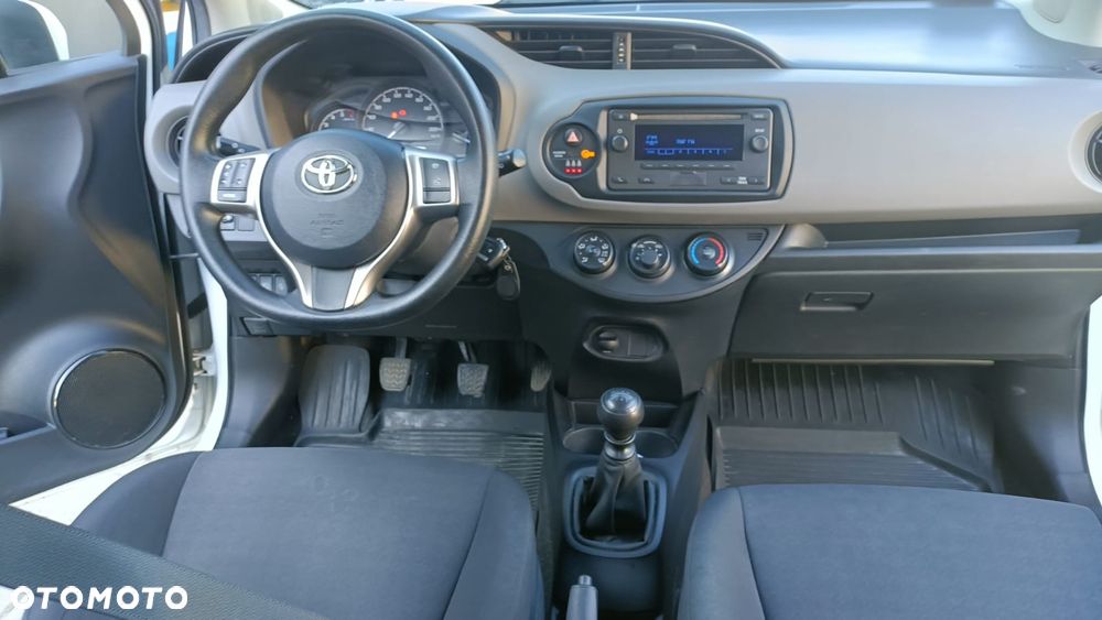 Toyota Yaris 1.4 D-4D Life - 6
