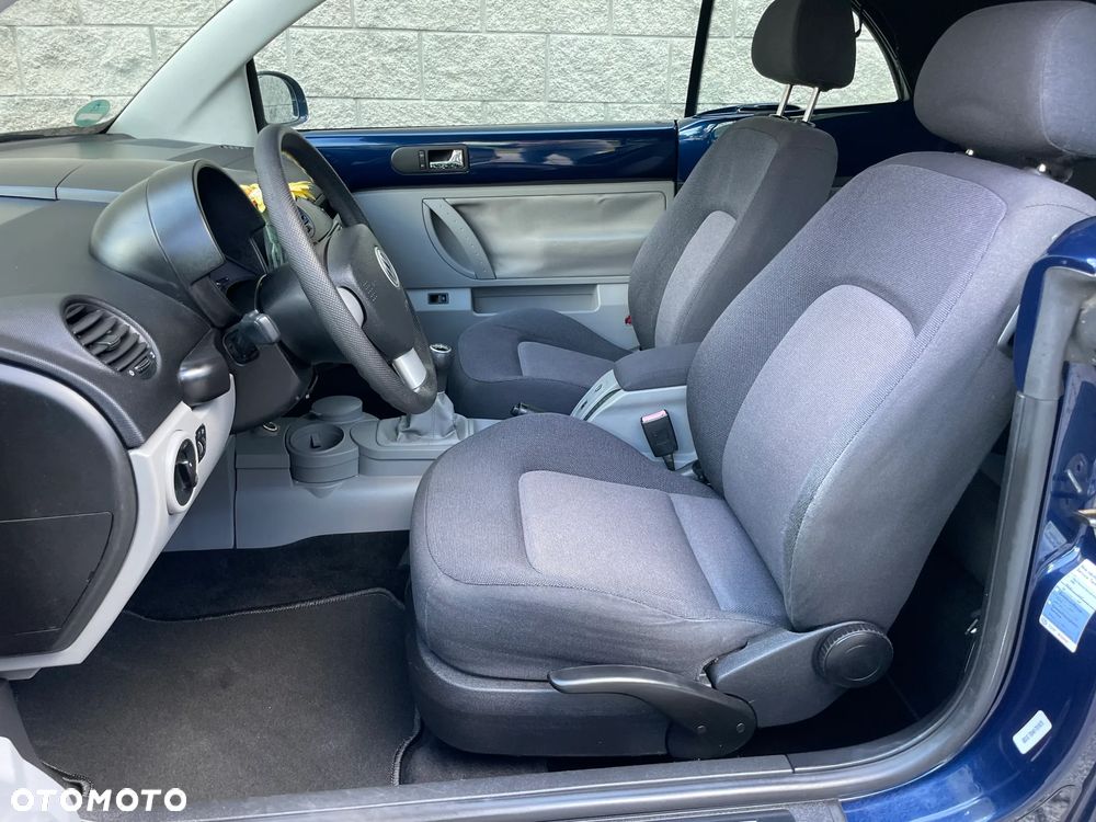 Volkswagen New Beetle Cabriolet 1.4 Freestyle - 12