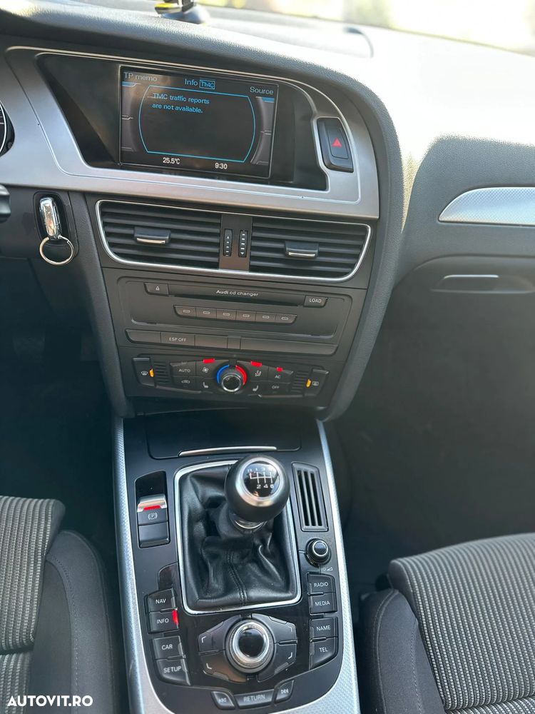 Audi A4 2.0 TDI B8 - 29