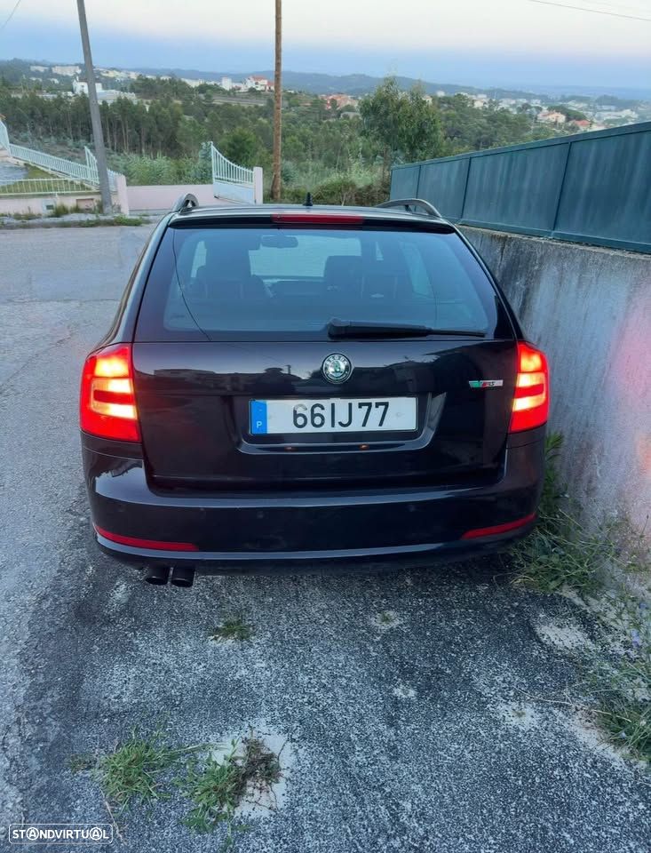 Skoda Octavia Break 2.0 TDI RS - 2