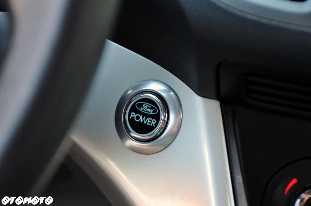 Ford C-MAX 1.6 Ti-VCT Titanium - 29