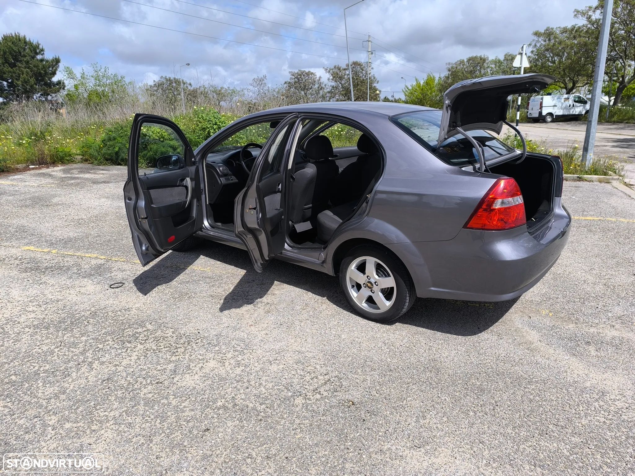 Chevrolet Aveo 1.2 LS - 1