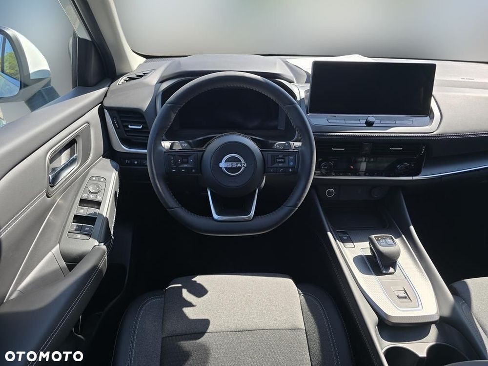 Nissan Qashqai 1.3 DIG-T mHEV N-Connecta Xtronic - 16