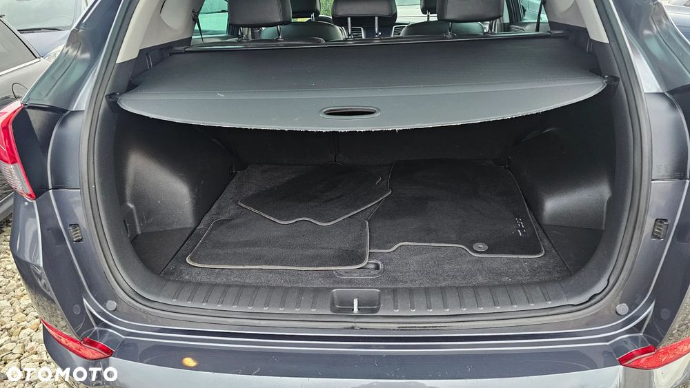 Hyundai Tucson blue 1.7 CRDi 2WD Advantage - 24