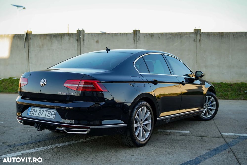 Volkswagen Passat 2.0 TDI DSG (BlueMotion Technology) Highline - 3
