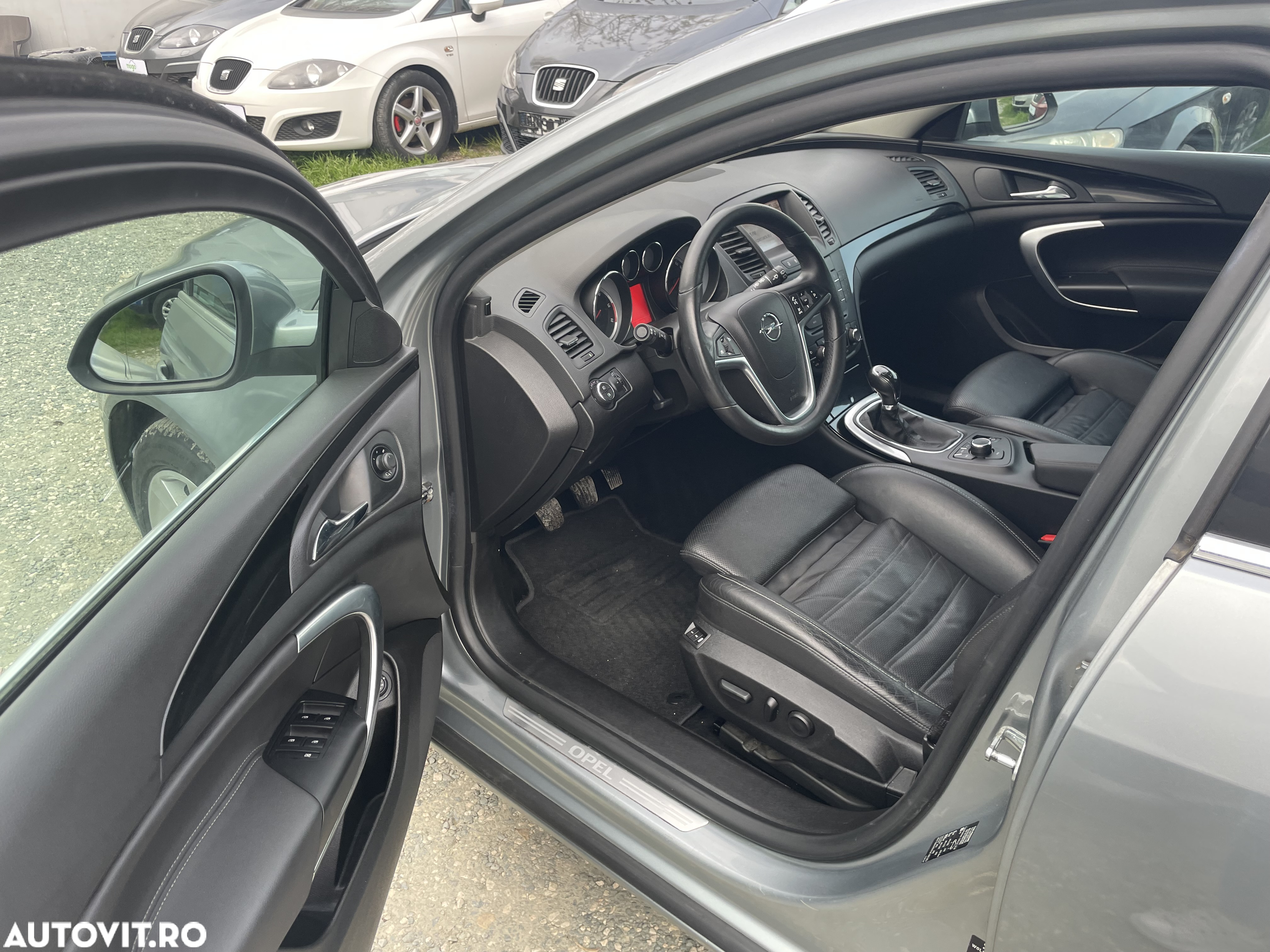 Opel Insignia 2.0 CDTI Sports Tourer - 10