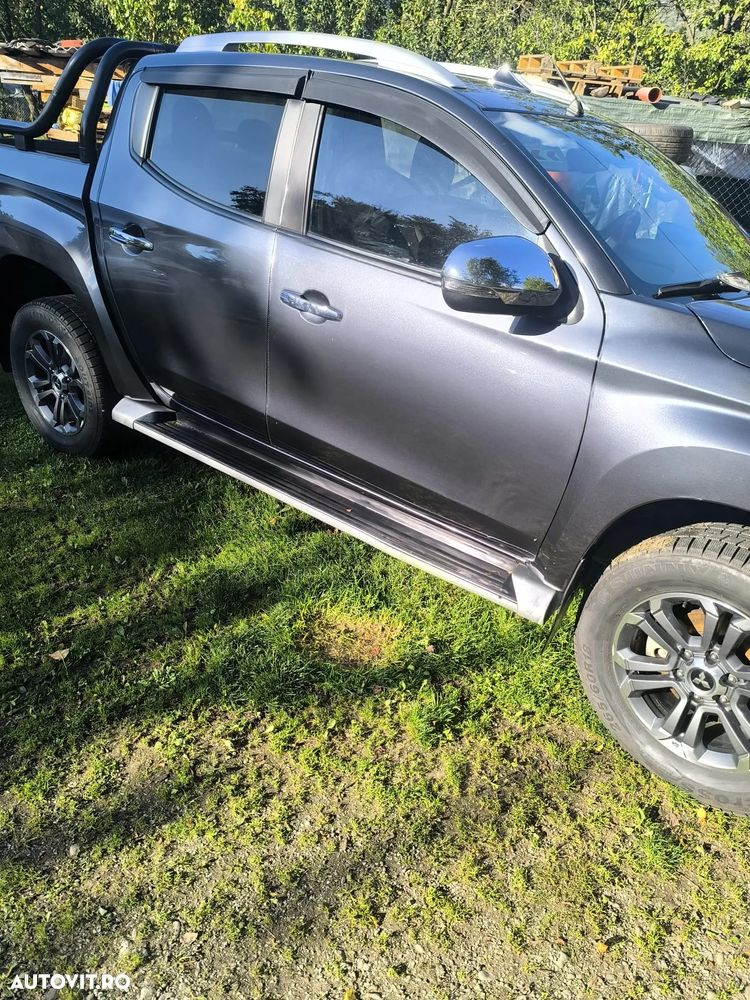 Mitsubishi L200 - 2