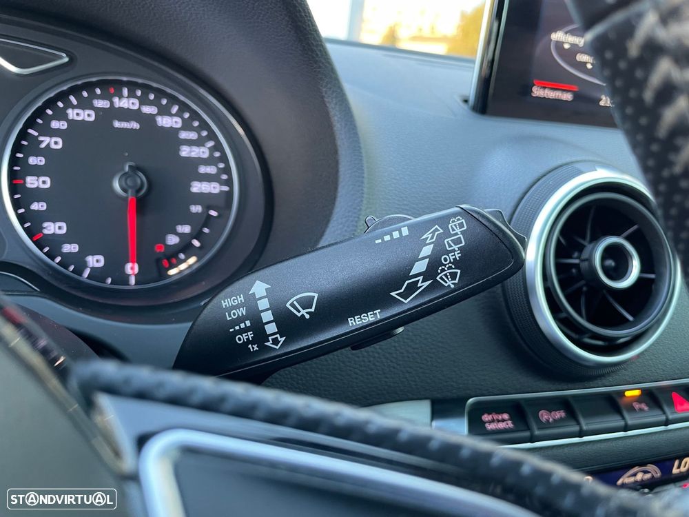 Audi A3 Sportback 2.0 TDI S-line - 27