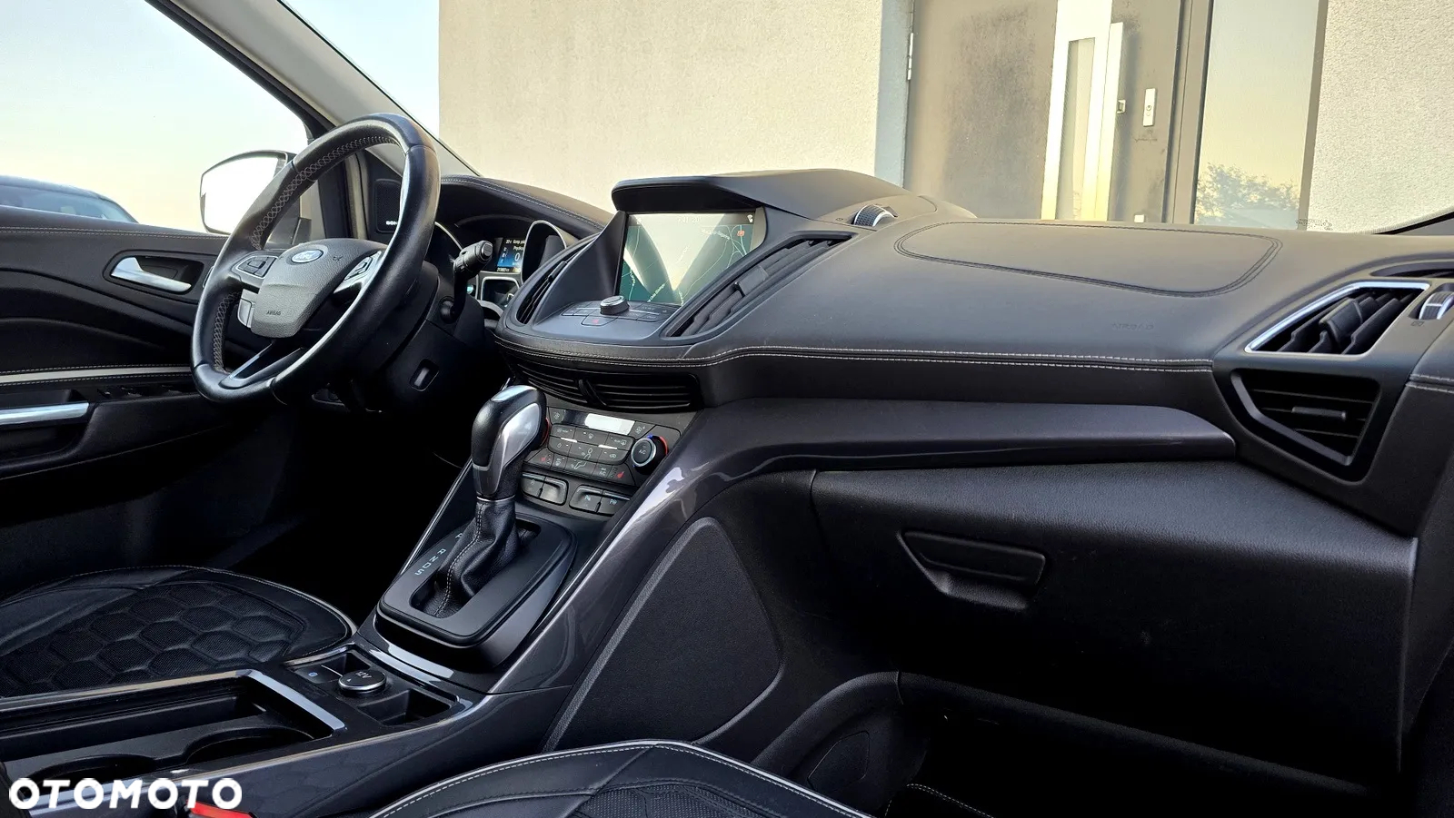 Ford Kuga Vignale 2.0 TDCi AWD - 27