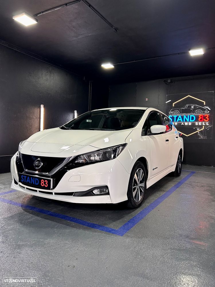 Nissan Leaf 40 kWh Acenta - 1