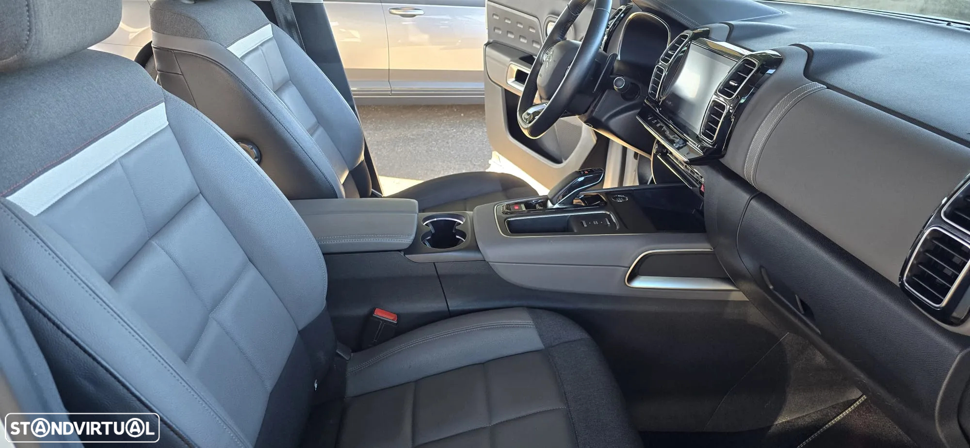 Citroën C5 Aircross 1.6 Hybrid Shine Pack e-EAT8 - 37