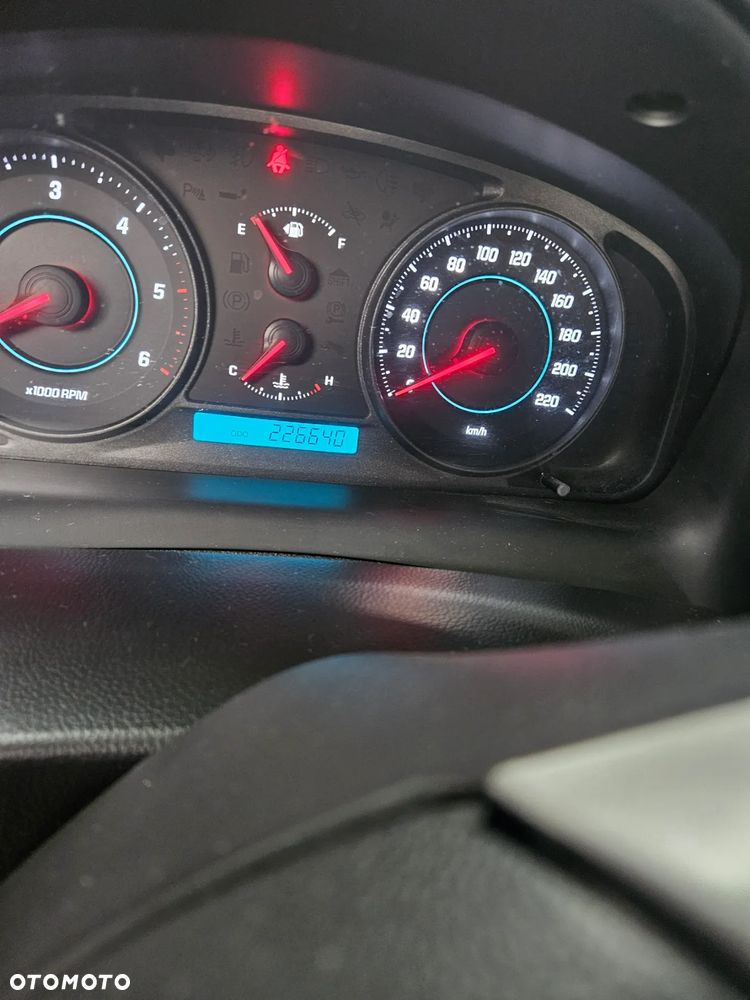 Chevrolet Captiva 2.2 d LT+ FWD - 12