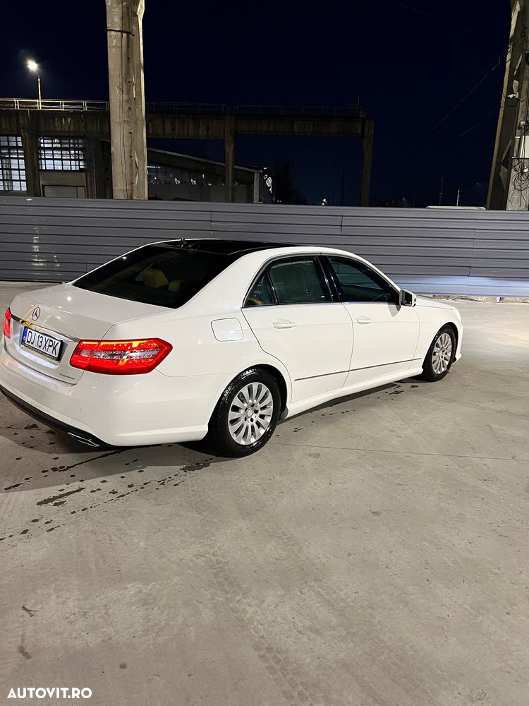 Mercedes-Benz E 300 BLUETEC HYBRID 7G-TRONIC Avantgarde - 4