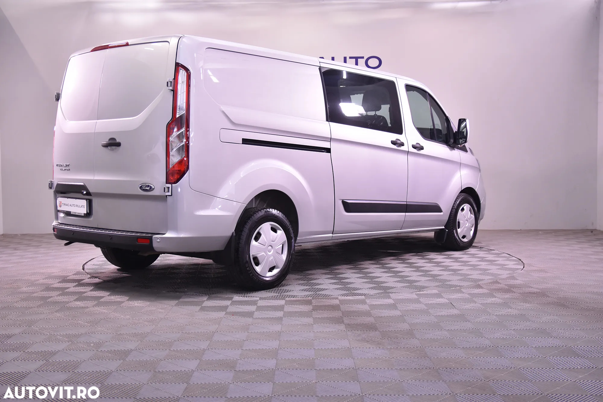 Ford Transit Custom - 5