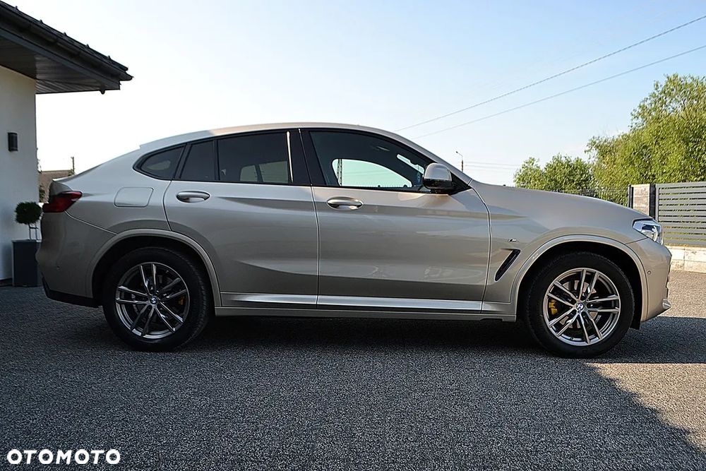 BMW X4 xDrive20i M Sport - 8