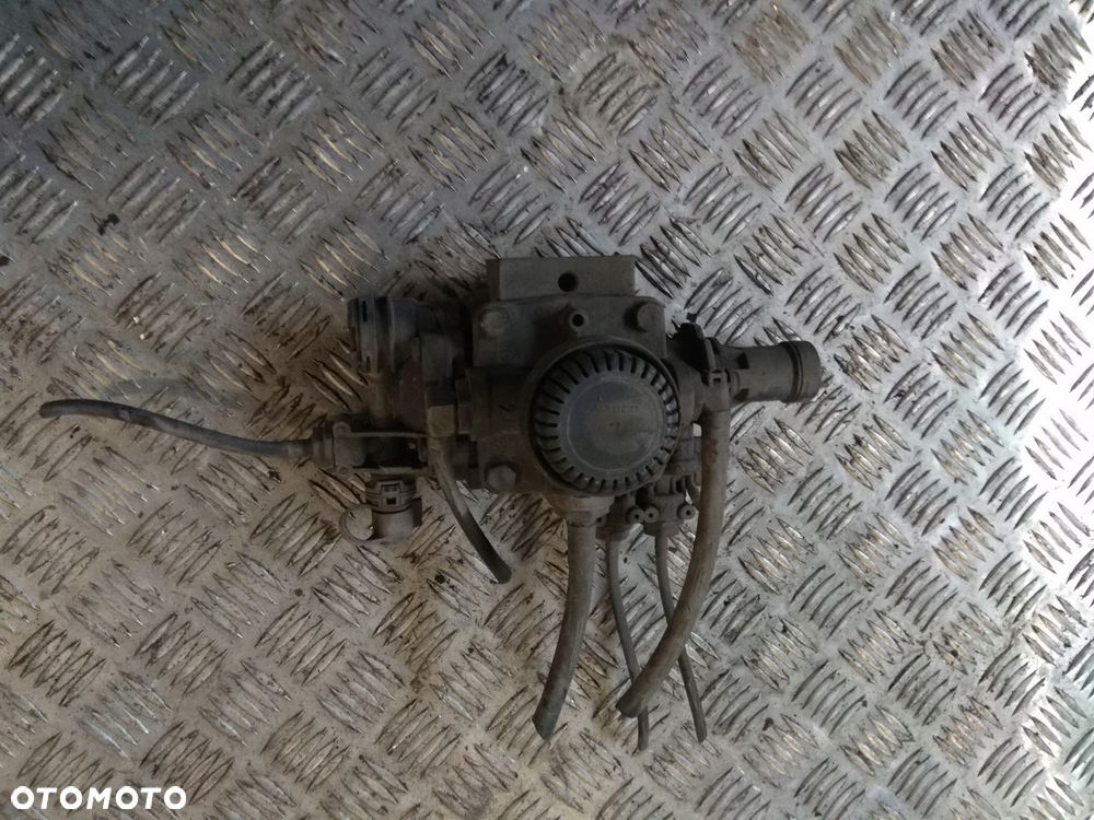 REGULATOR SIŁY HAMOWANIA MERCEDES ATEGO ZAWÓR WABCO 4757210050 - 1