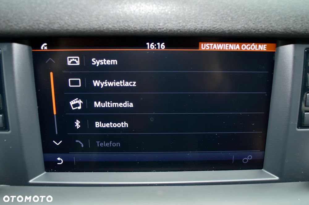 Land Rover Discovery Sport - 27